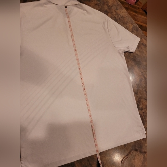 IZOD Men's Short Sleeved Polo Golf Shirt, Size Large - Picture 9 of 13
